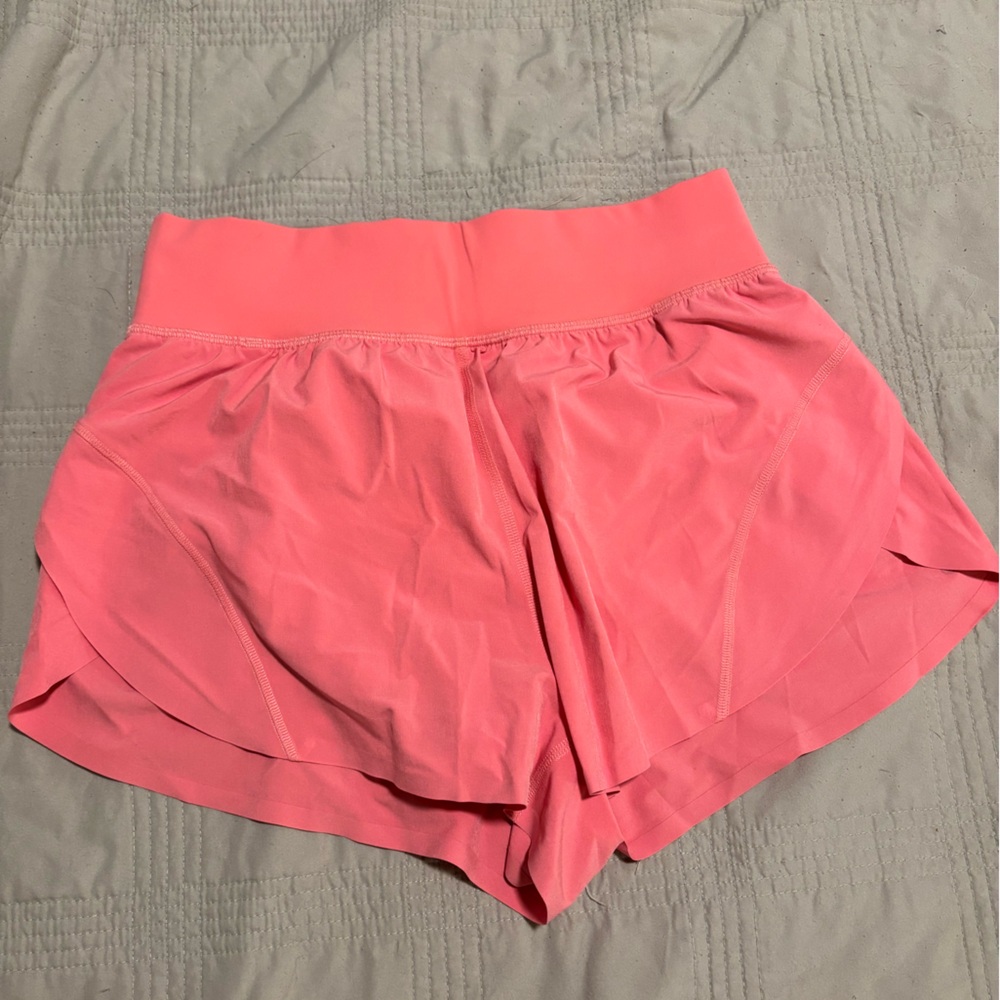 Aritzia Coral Crop Top